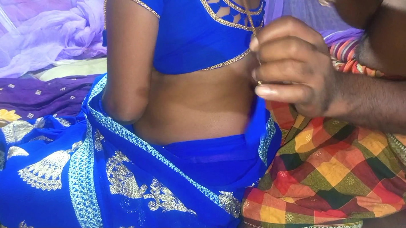 Hindi Hot Video Fucking Desi Indian Girls Village Desi Indian Sax Video
