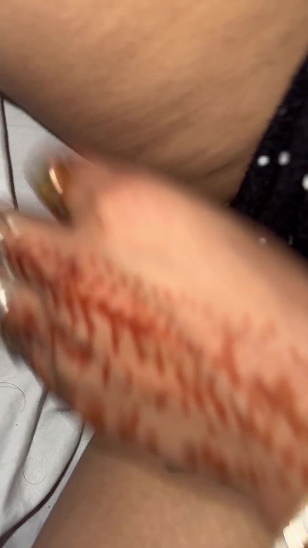 I Went to My Stepmom’s House and Had Sex with Her