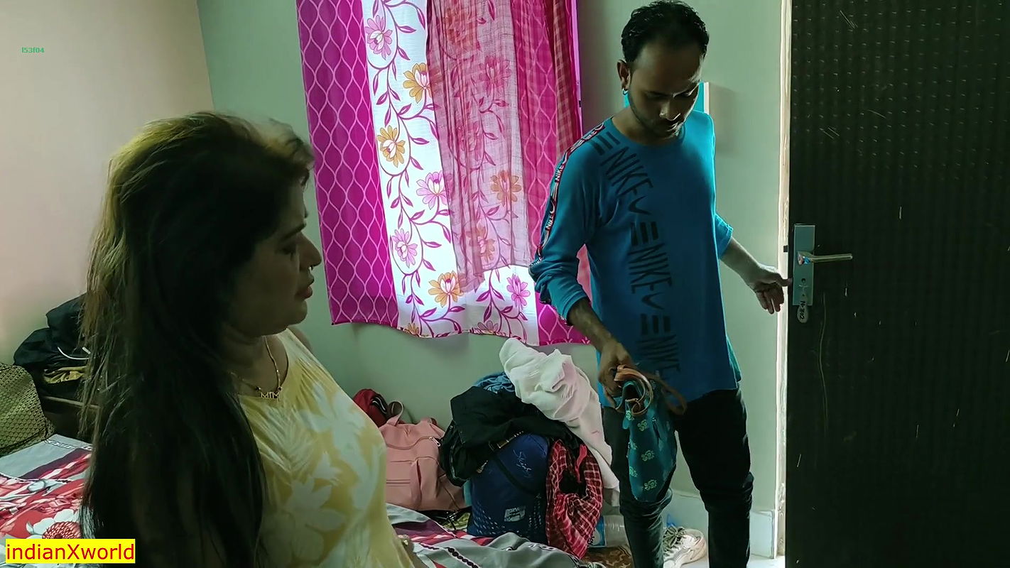 Indian Tourist Bhabhi One Time Sex Fantasy! Hot Sex