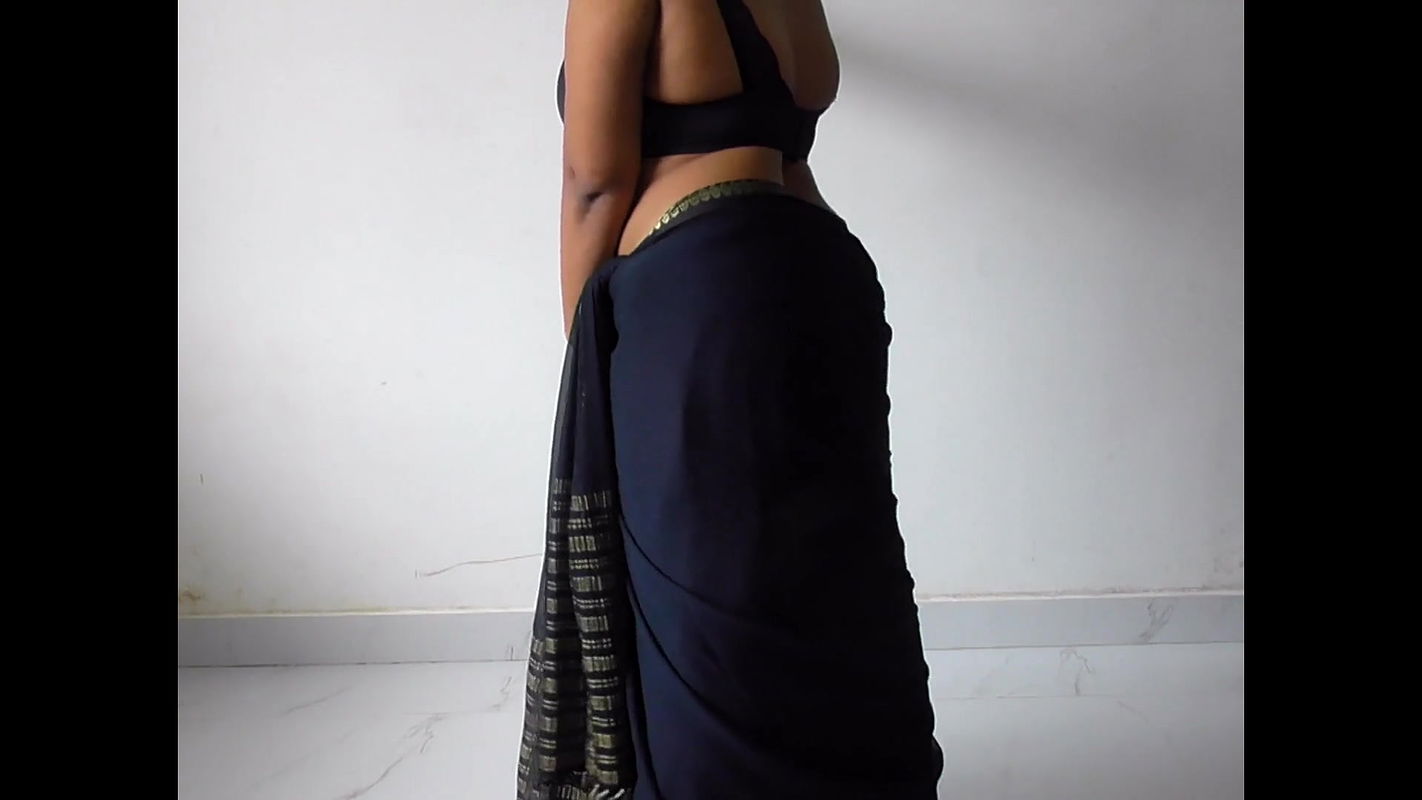 Indian Big Boobs Disha Live Cam Sex with Friend