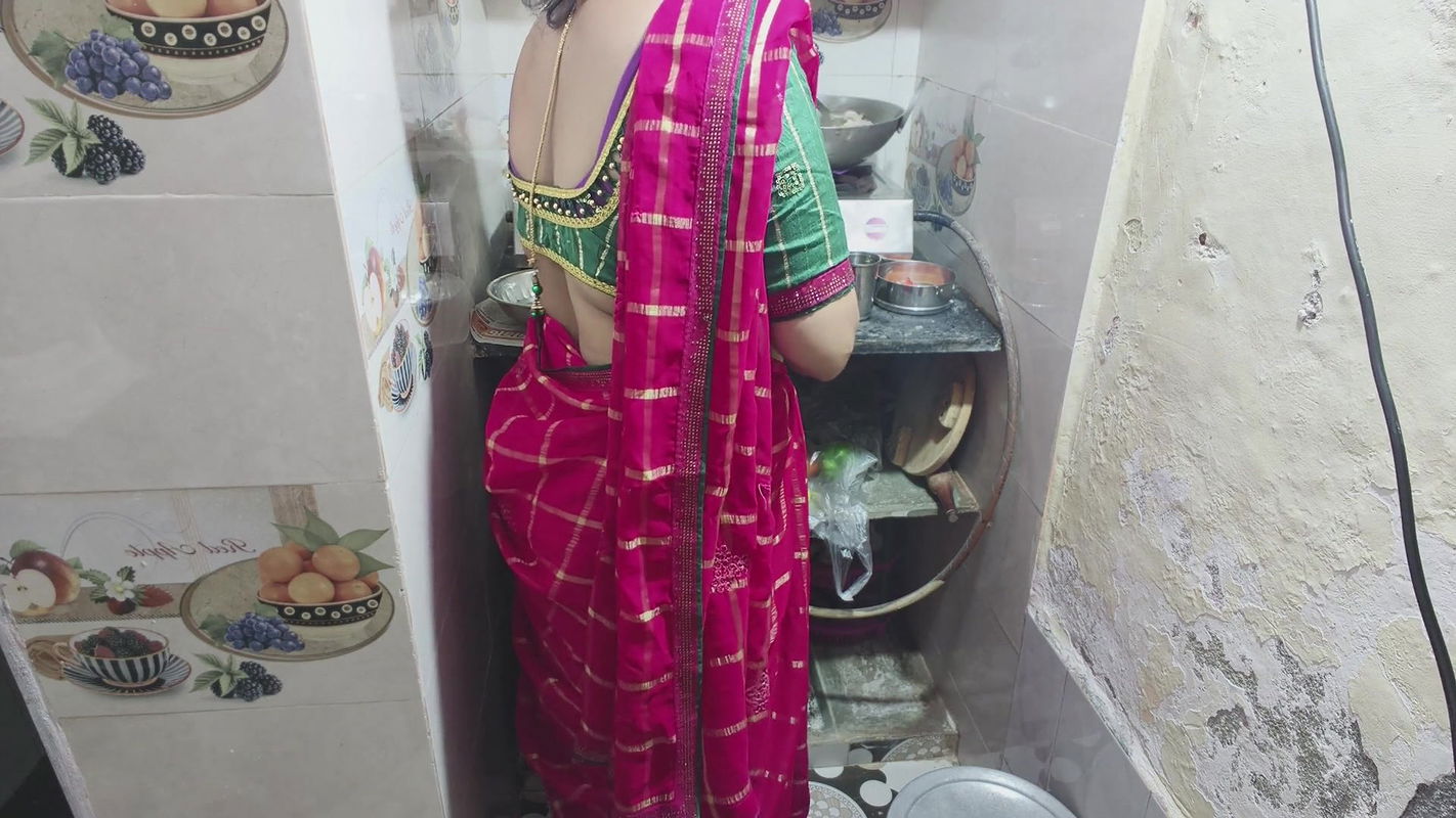 Kissing Licking. Suckinghard Housewife Hardcore Fuck with Her Servent