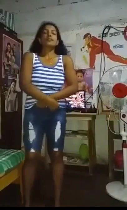 Indian Bhabhi Making video for lover
