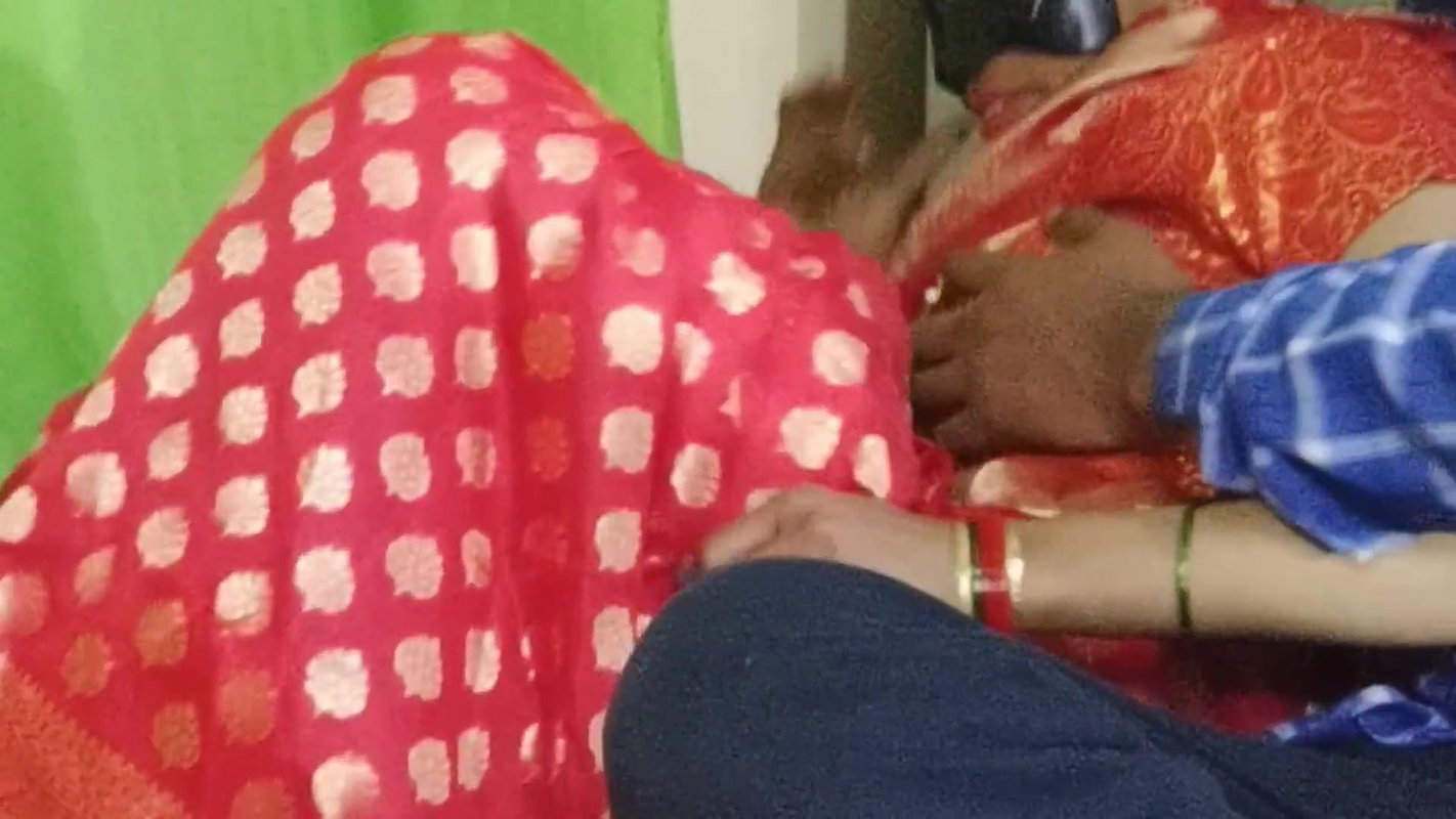 Sexy Indian Women Fucked in Red Saree at Night First Time Sex