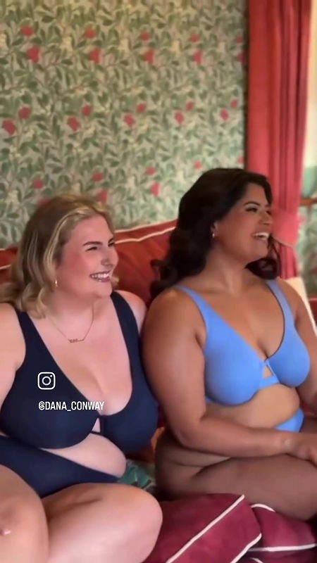 nri desi huge curvy ass,boob, navel 22