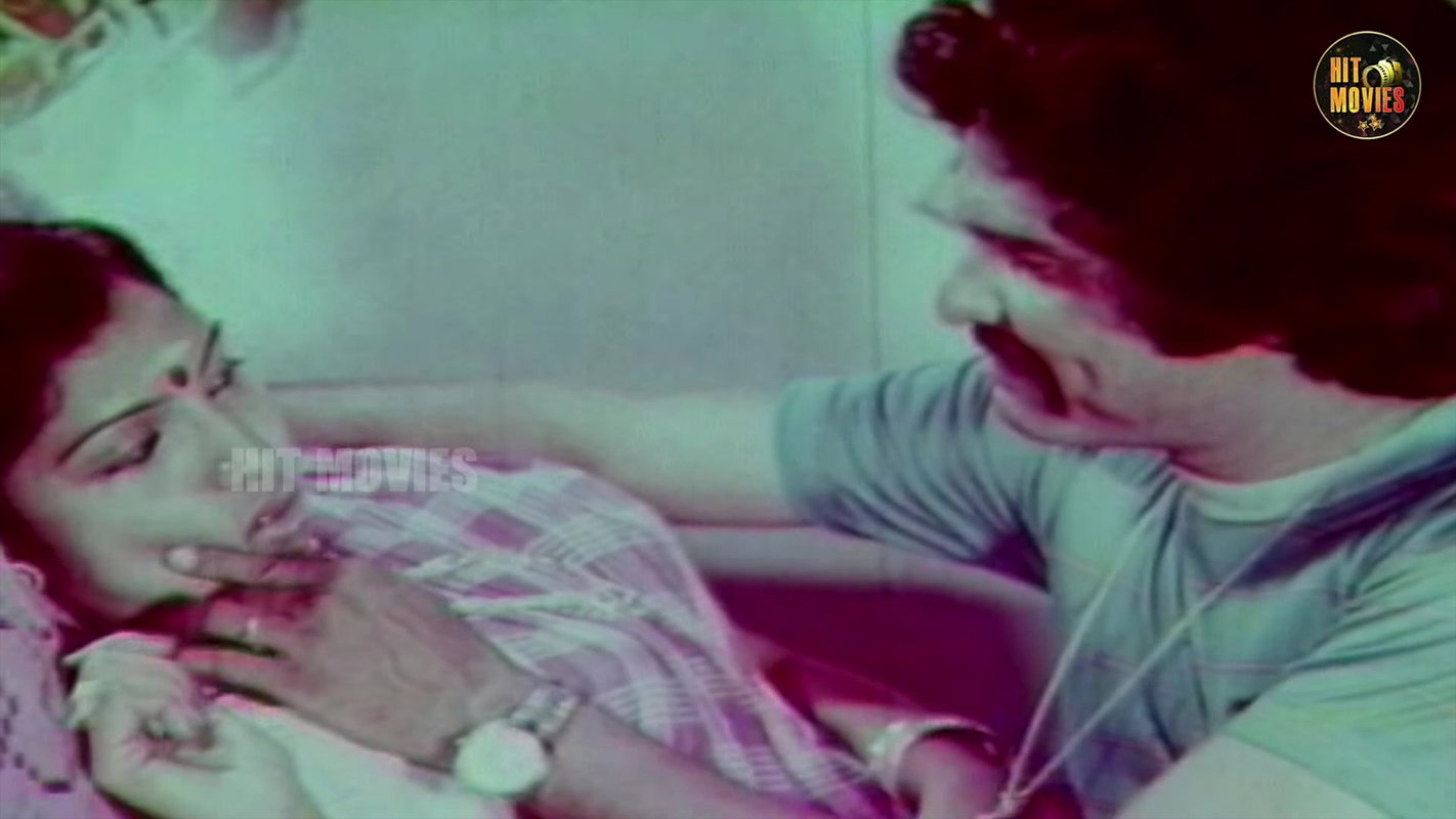 Rarest MILF J. Lalitha hot seduction scene – Navel felt with face, Expressions 22