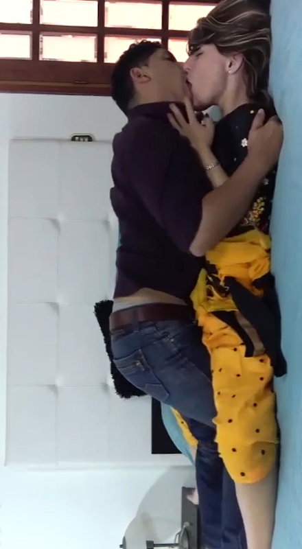 Desi girlfriend Fucking with lover2