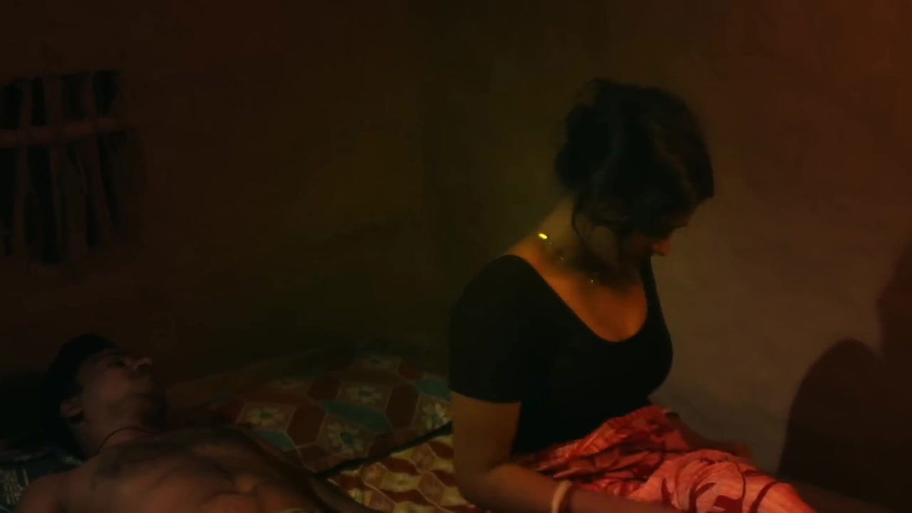 Serial star Oshni Das hot compilation – Saree, Boobs felt, Navel kissed, Back press 22