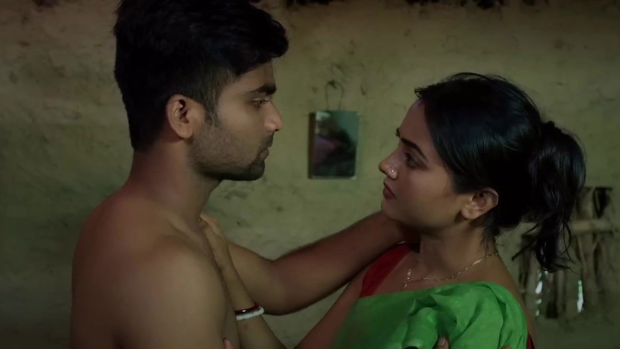 Serial star Oshni Das hot compilation – Saree, Boobs felt, Navel kissed, Back press 22