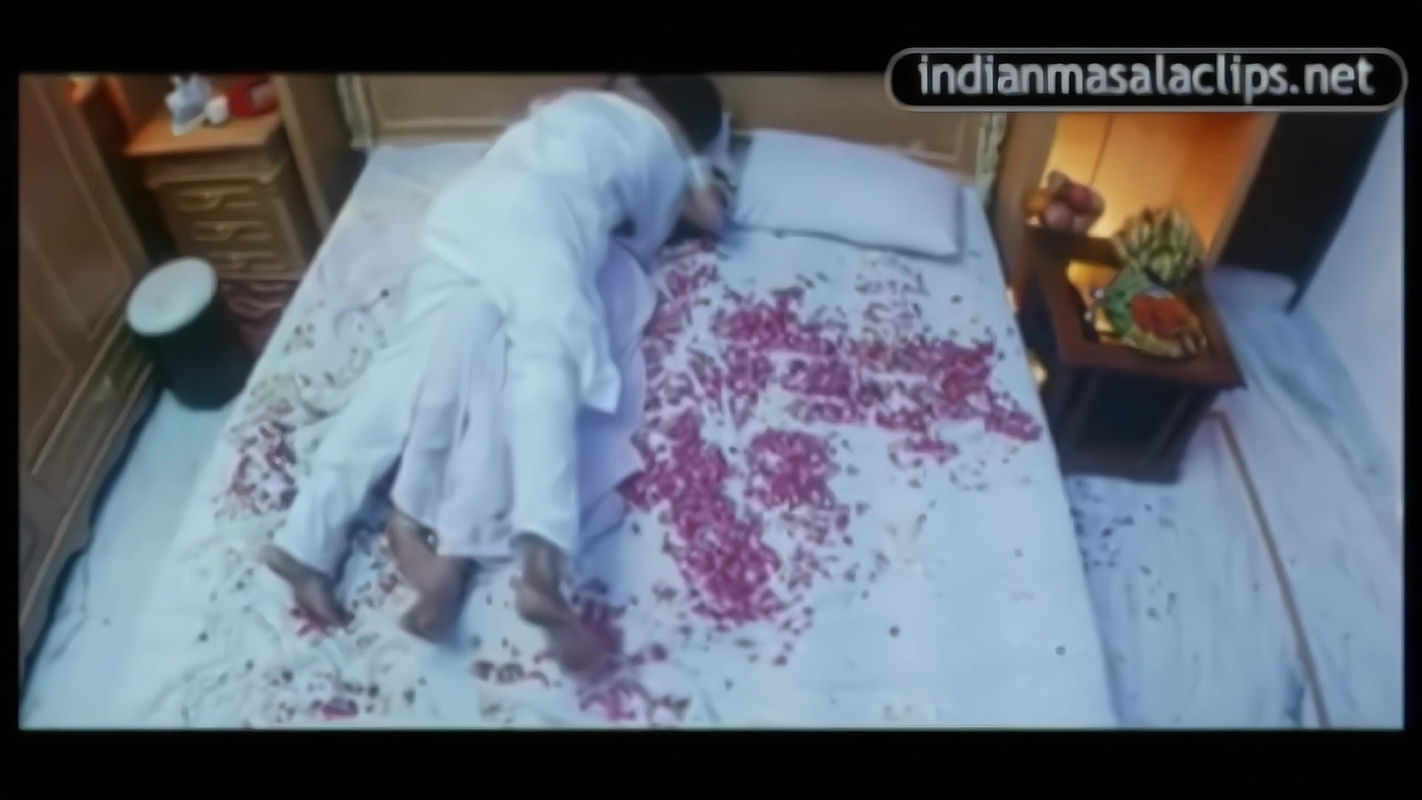 Unknown telugu girl liplock big boobs cleavge First night 1080P2