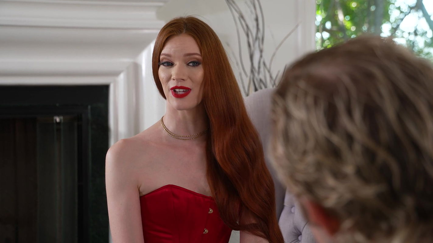 Love Her Films with Erin Everheart in Deal or No Deal