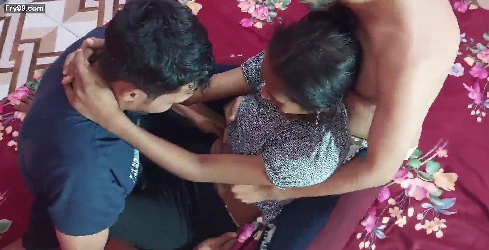 Rumpa21- babe fucked in her gaping tight pussy funking Two guys 3some FUCKS