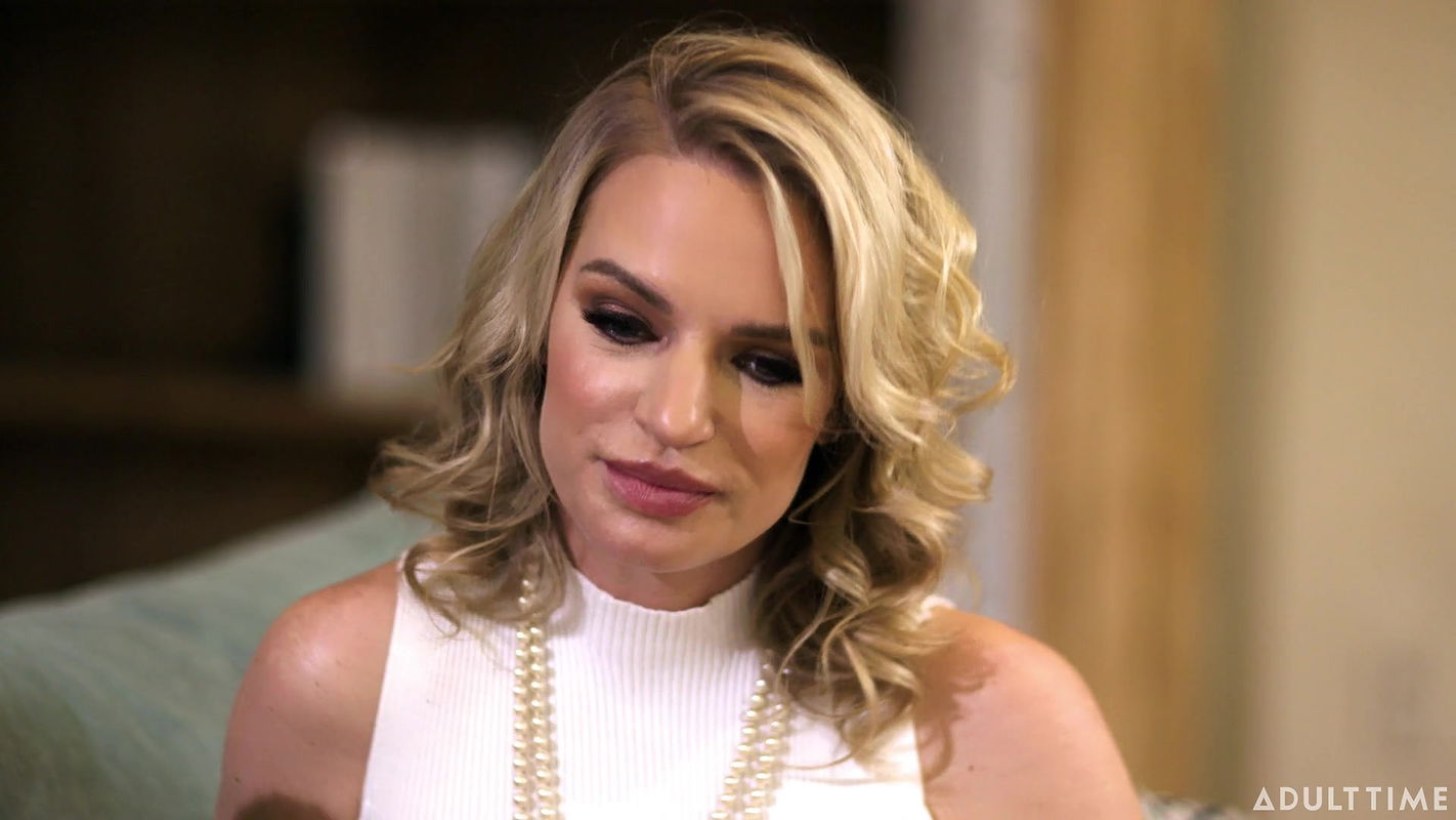 Mommy’s Boy with Rachael Cavalli in A Gooner Like His Stepmom