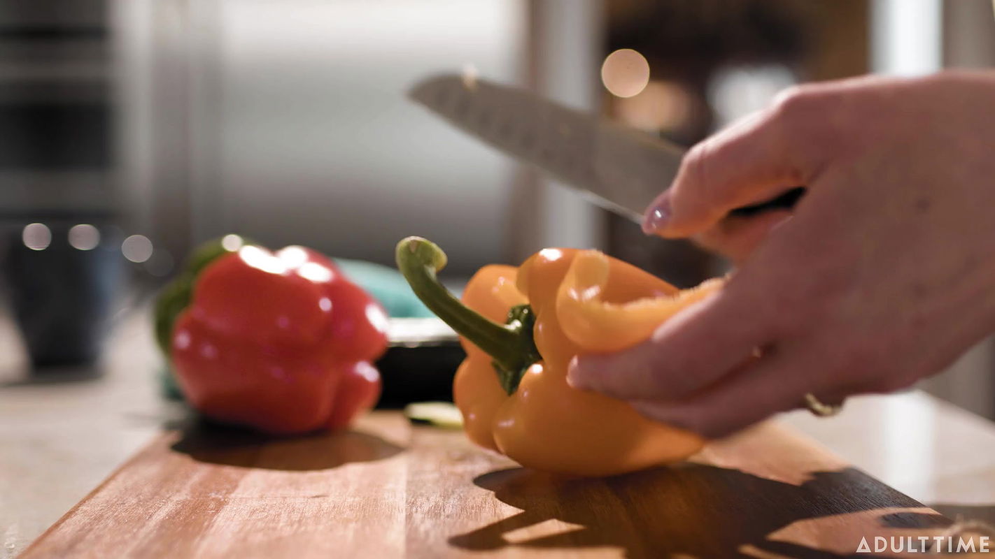 Mommy’s Boy with Siri Dahl in Cooking Up An Anal Surprise