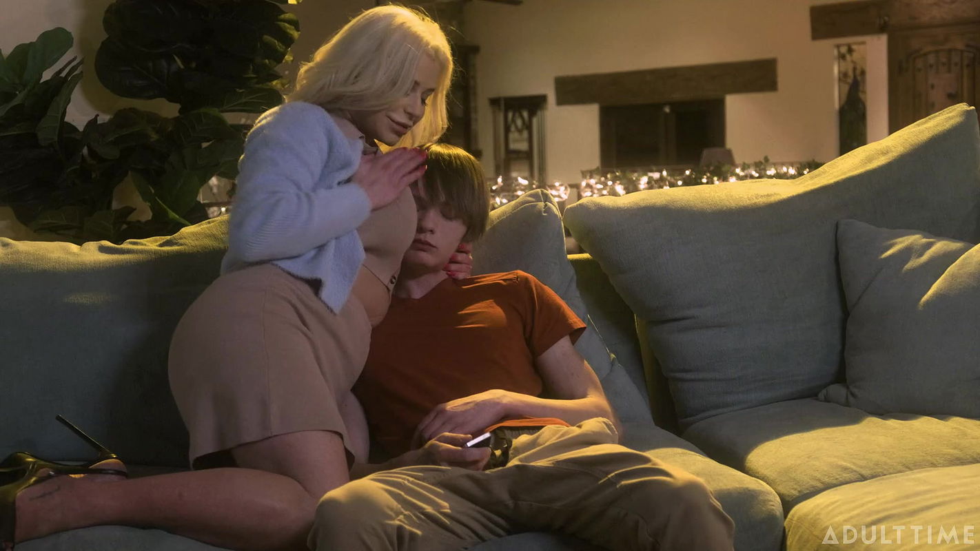 Mommy’s Boy with Spencer Scott in Still Not Weaned At Eighteen!