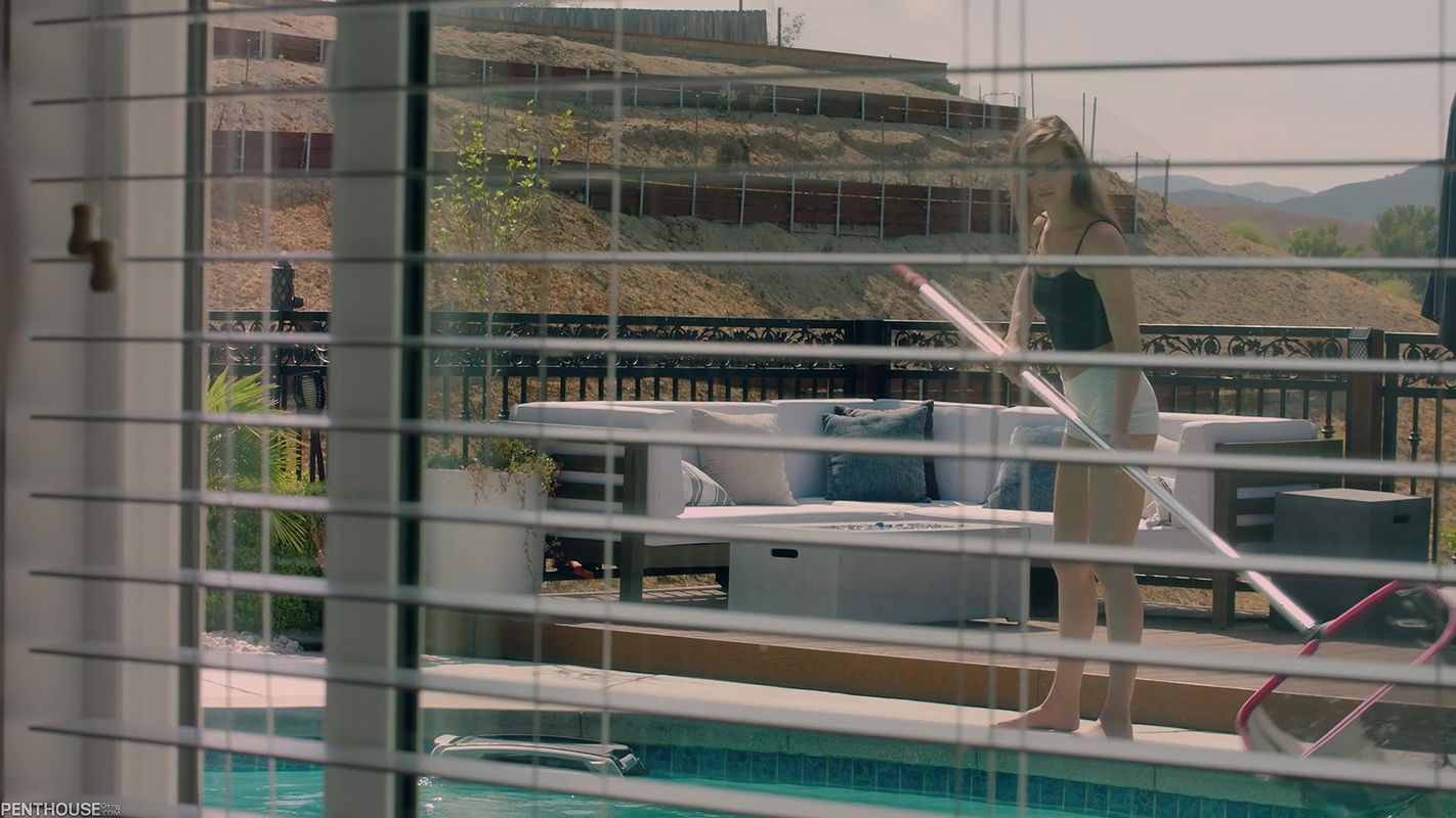 Penthouse Gold with Jewel Diamant in Jewel Diamant Diving Into Desire