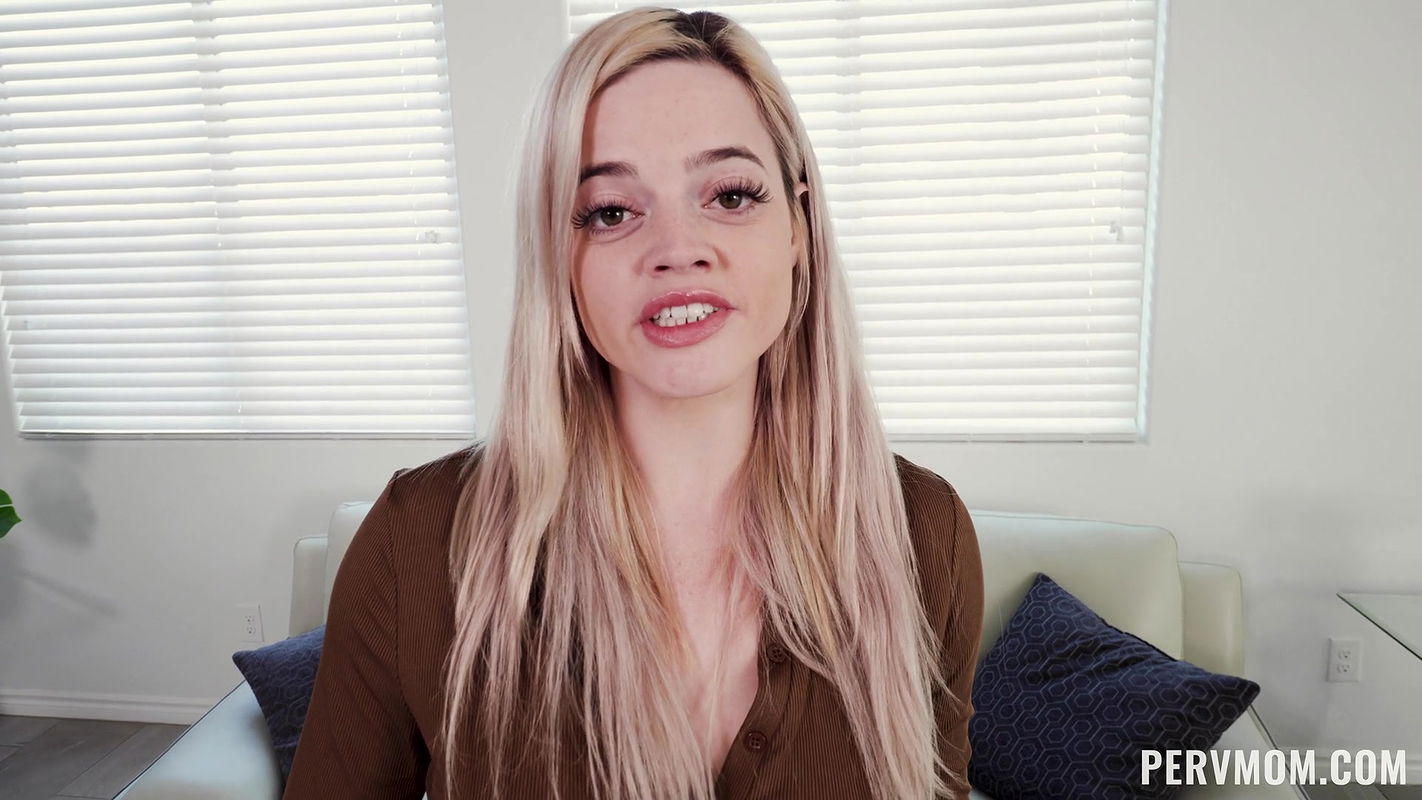 Perv Mom with Sage Pillar in Confidence Booster