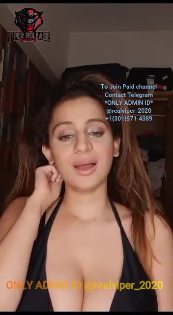 Kenisha Awasthi Live