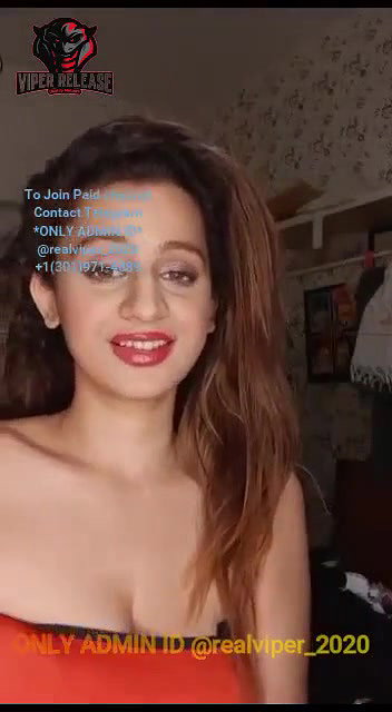 Kenisha Awasthi Live