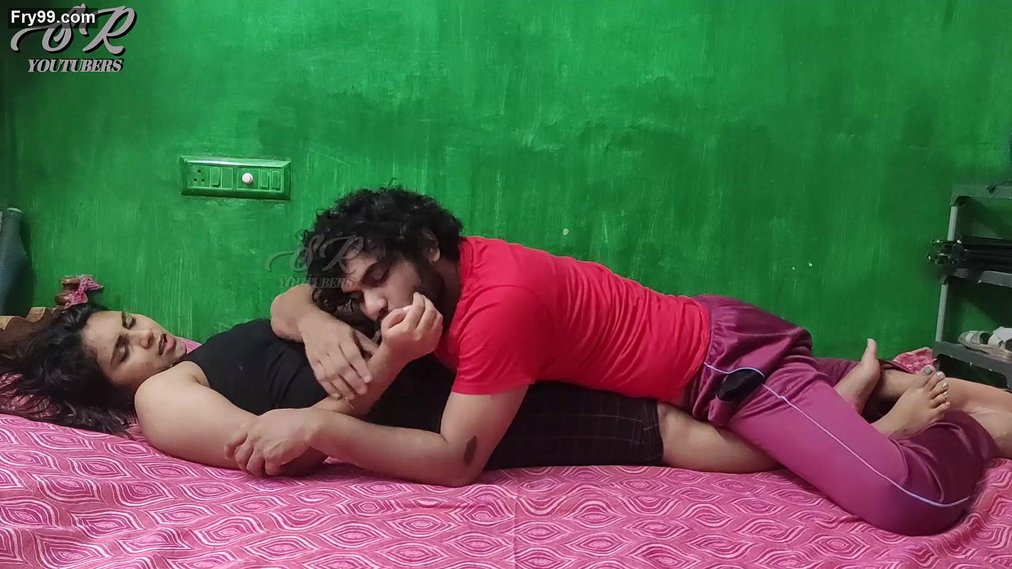 Hot Girl Feet Romance