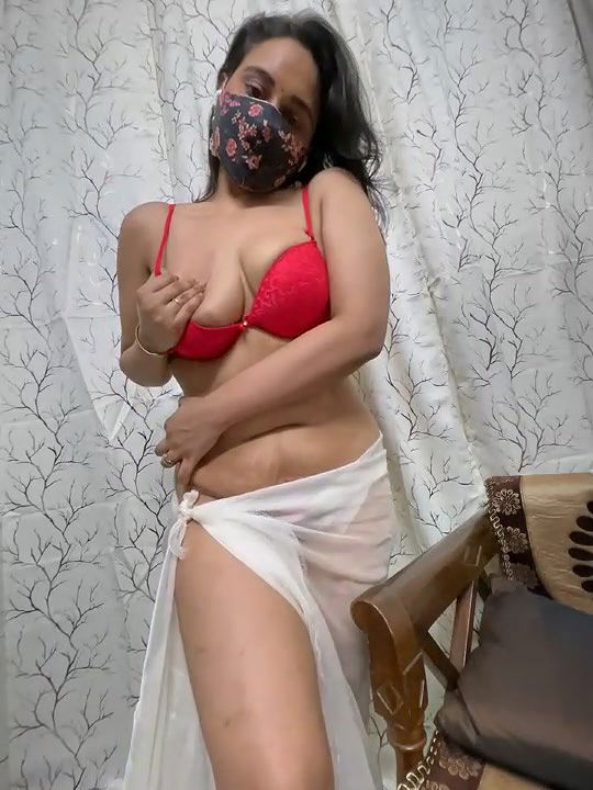 LuscousPussy-stripchat-ticket-show