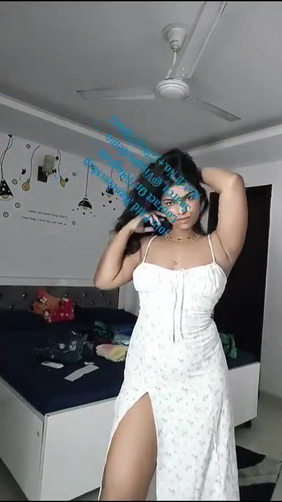 Moody Beasty aka Nidhi Goel Nude Video