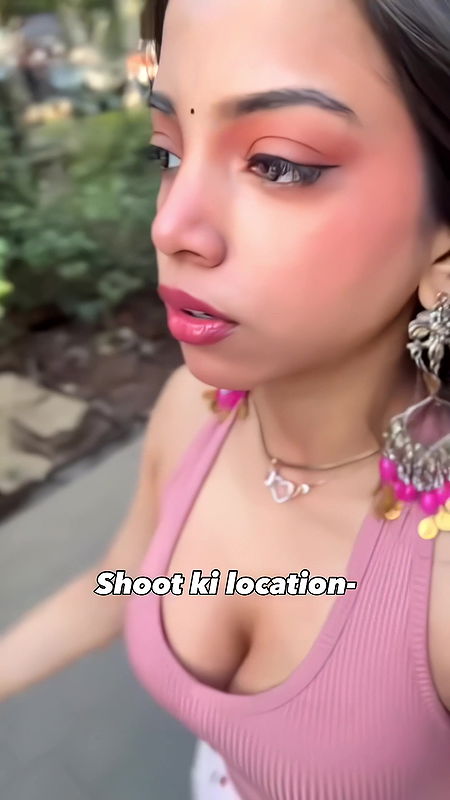 MUSKAN KARIA HOTTIE CUTE CLEAVAGE LUSTY VIEW UUFFF 22