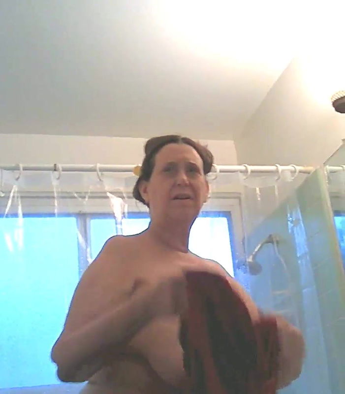 Mature bbw wife bathing recorded by husband 22 videos collection 215