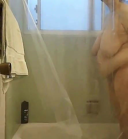 Mature bbw wife bathing recorded by husband 22 videos collection 210
