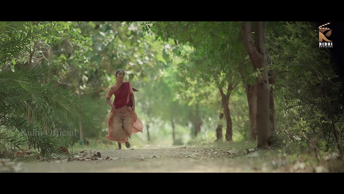 Telugu Hotty Ridhi Busty Navel HalfSaree Tempting Show 4K Scenes – Yoyo Rooms 22