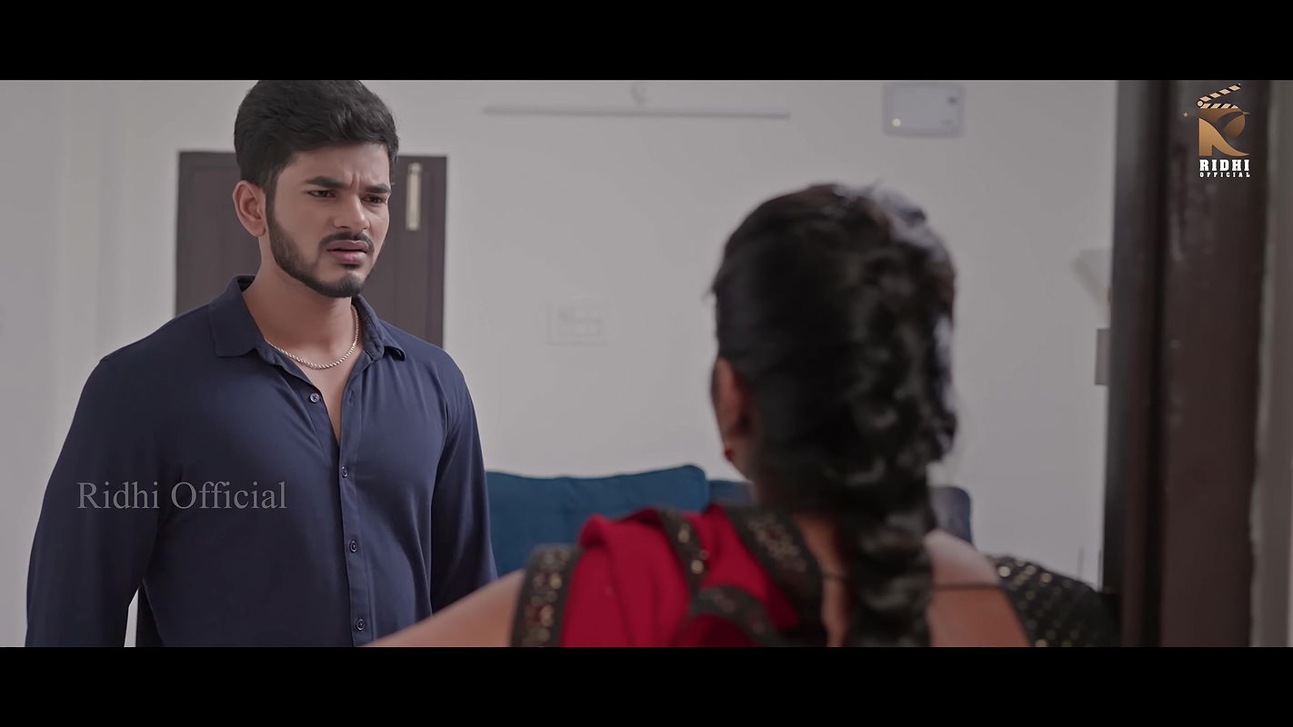 Telugu Hotty Ridhi Busty Navel HalfSaree Tempting Show 4K Scenes – Yoyo Rooms 22