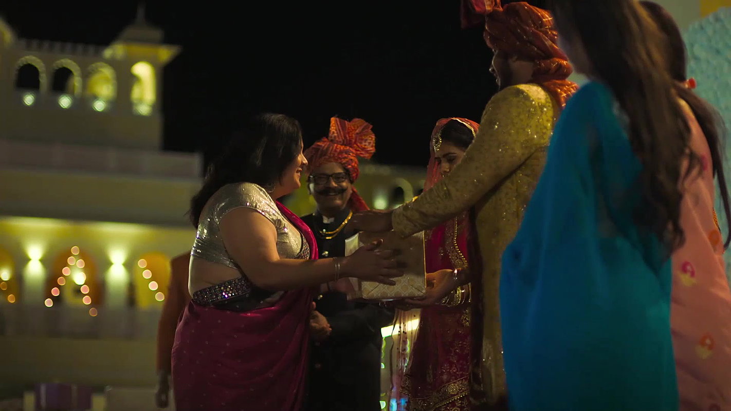 Zoya Afroz Hot Boob,Navel Seducing Scenes Compilation 3-Matsya Kaand S01 2021 22