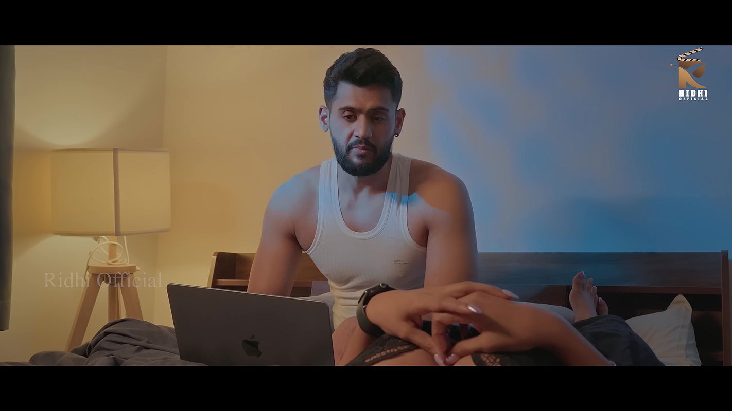 Sahar Krishnan Sexy Navel Pits Seductive Kissing Romance Moody 4K Scenes – Yoyo Rooms 22