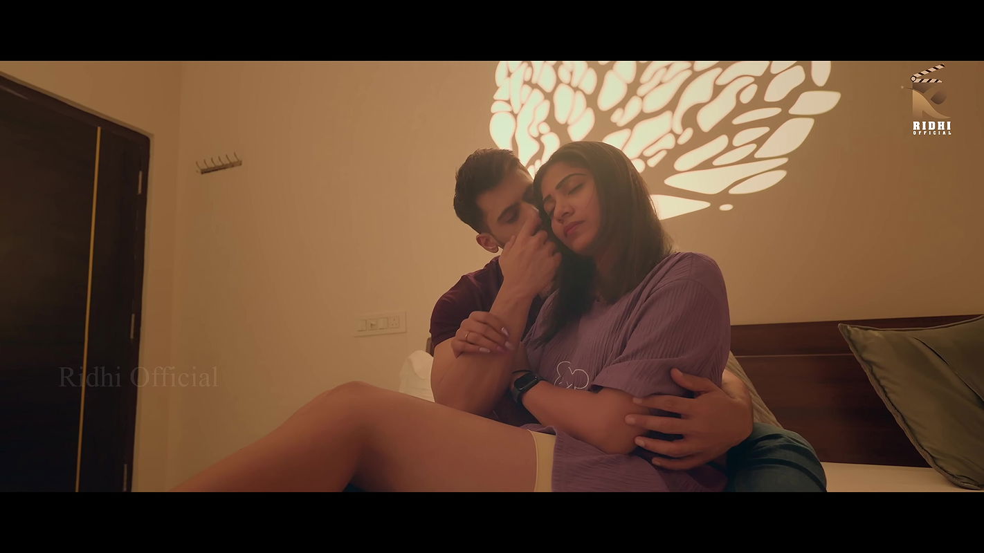 Sahar Krishnan Sexy Navel Pits Seductive Kissing Romance Moody 4K Scenes – Yoyo Rooms 22