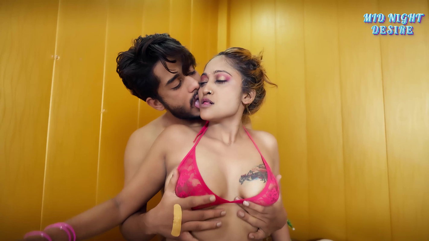 Padosan Bhabhi 2025 UnCut 4K 24