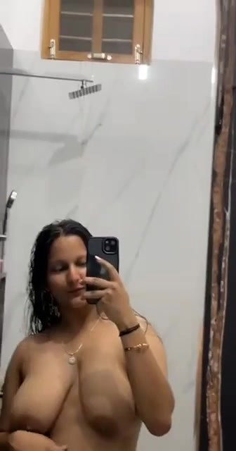 Selfie Video Gf Showing 22