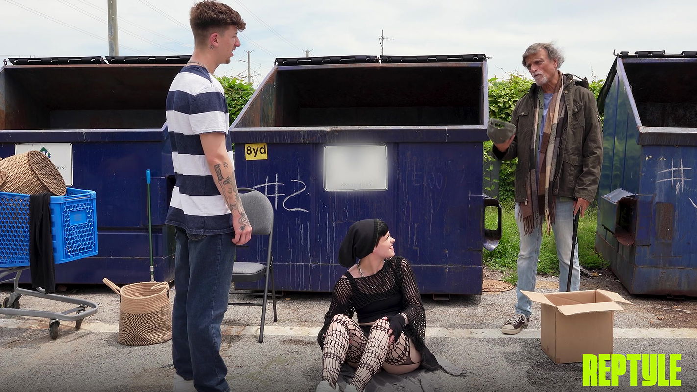 Reptyle Labs with Raee Ripley in Concept_ Street Slutz