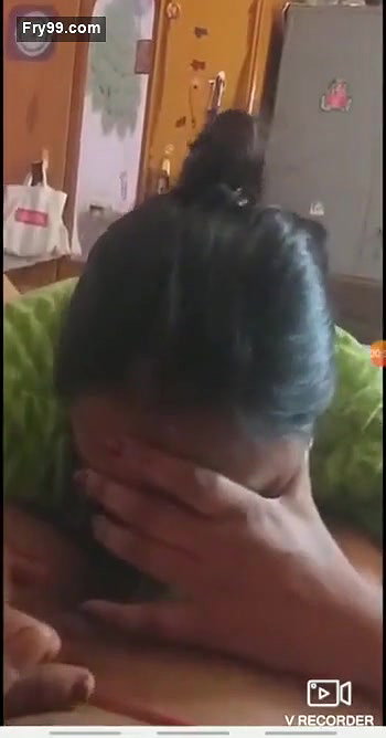 Village Bhabhi blowing