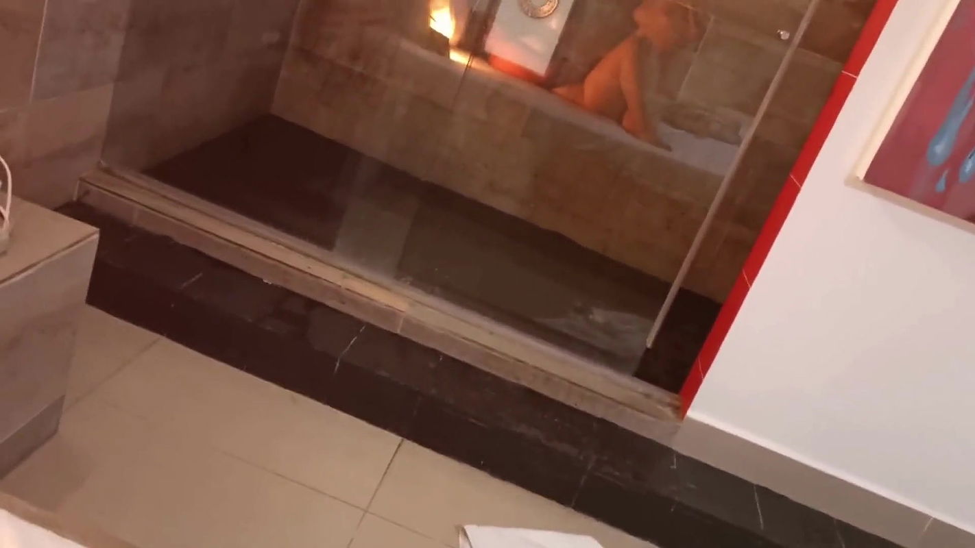 Horny mature fucks a schoolgirl and makes her cum nonstop