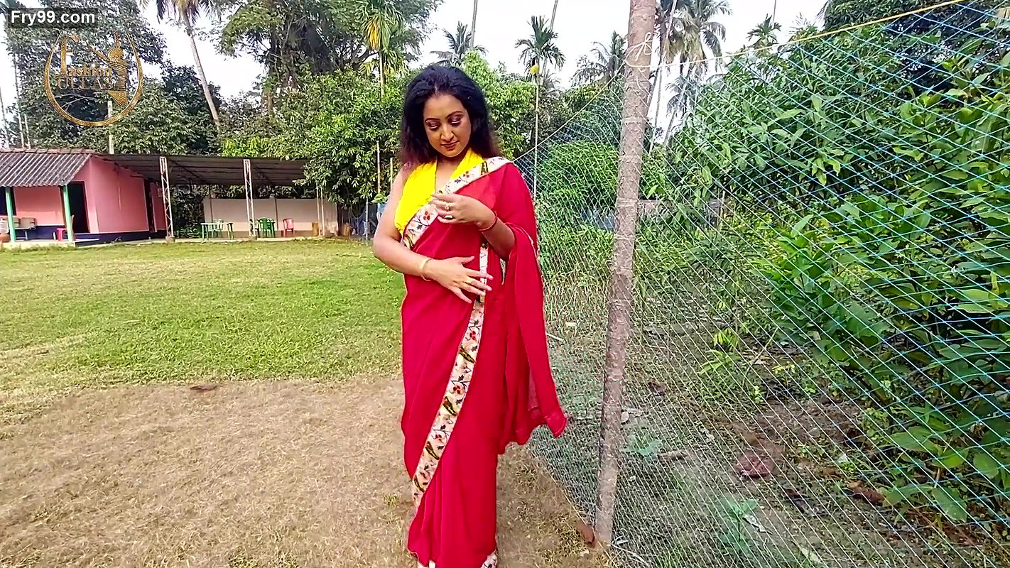 MILI RED SAREE WITH BB BLOUSE SAREE LOVER SAREE BEAUTY FASHION ULLAS