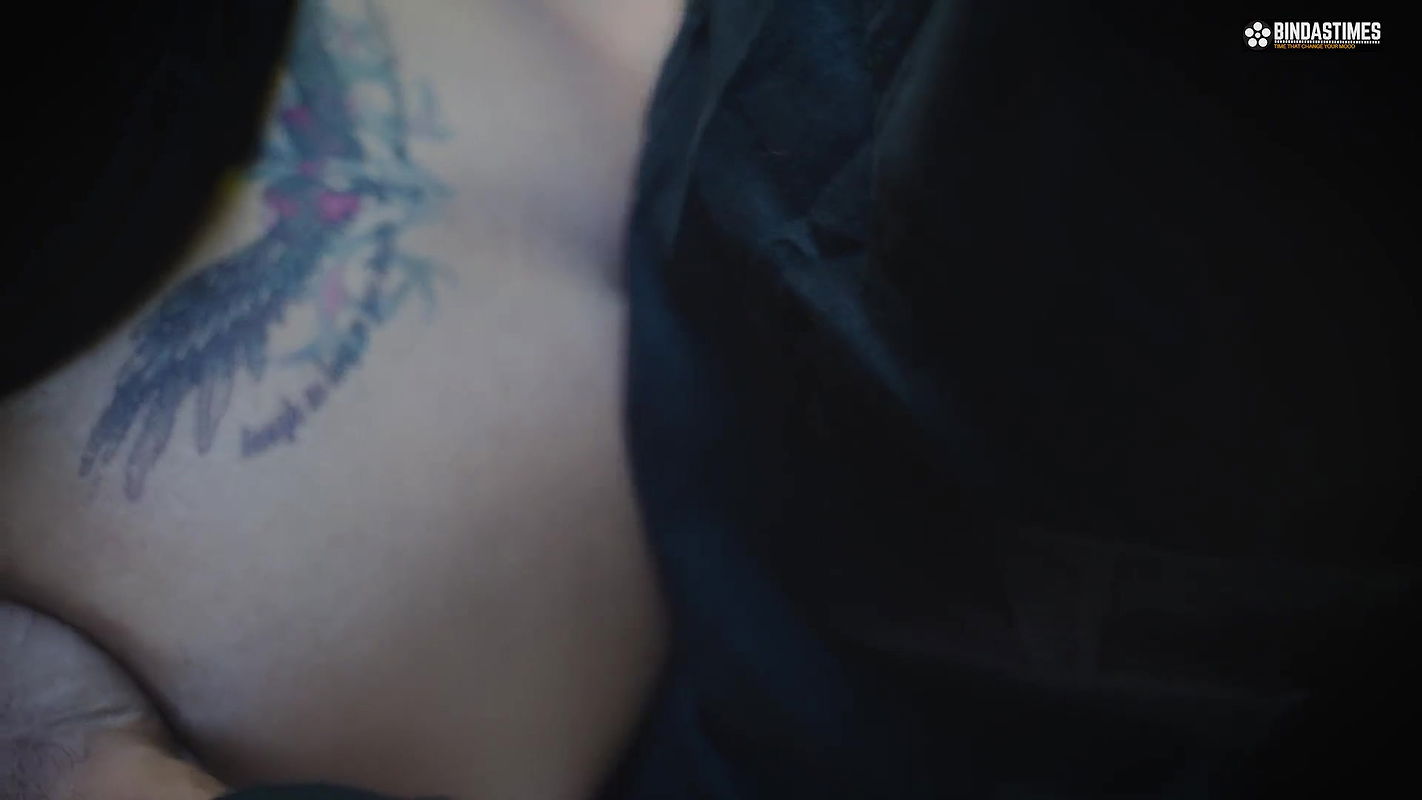 Desi Indian Boy Friend & Girl Friend Outdoor Sex Turns Into a Hardcore Threesome with a Stranger Guy ( Hindi Audio )