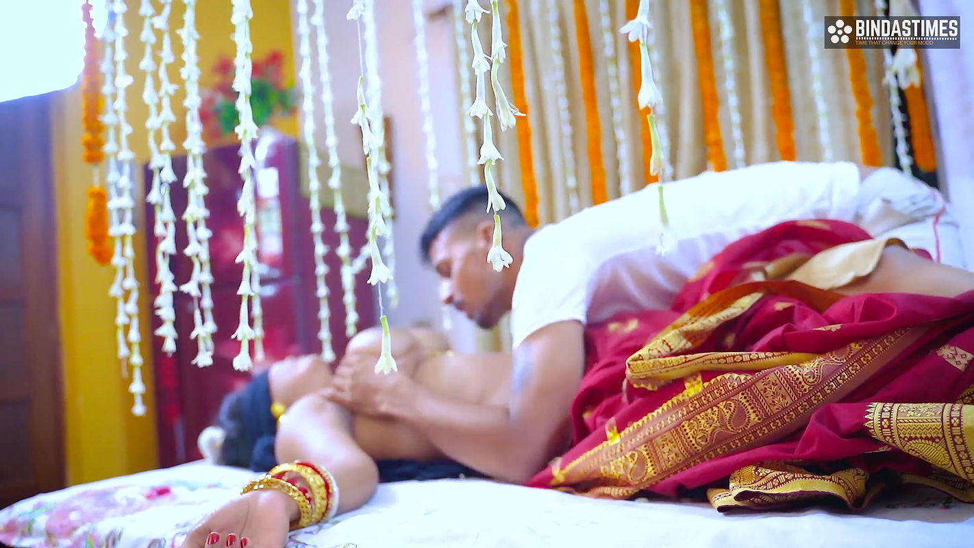 Newly Married Bhabhiji Fucked by Devar Blindfolded ( Full Movie )