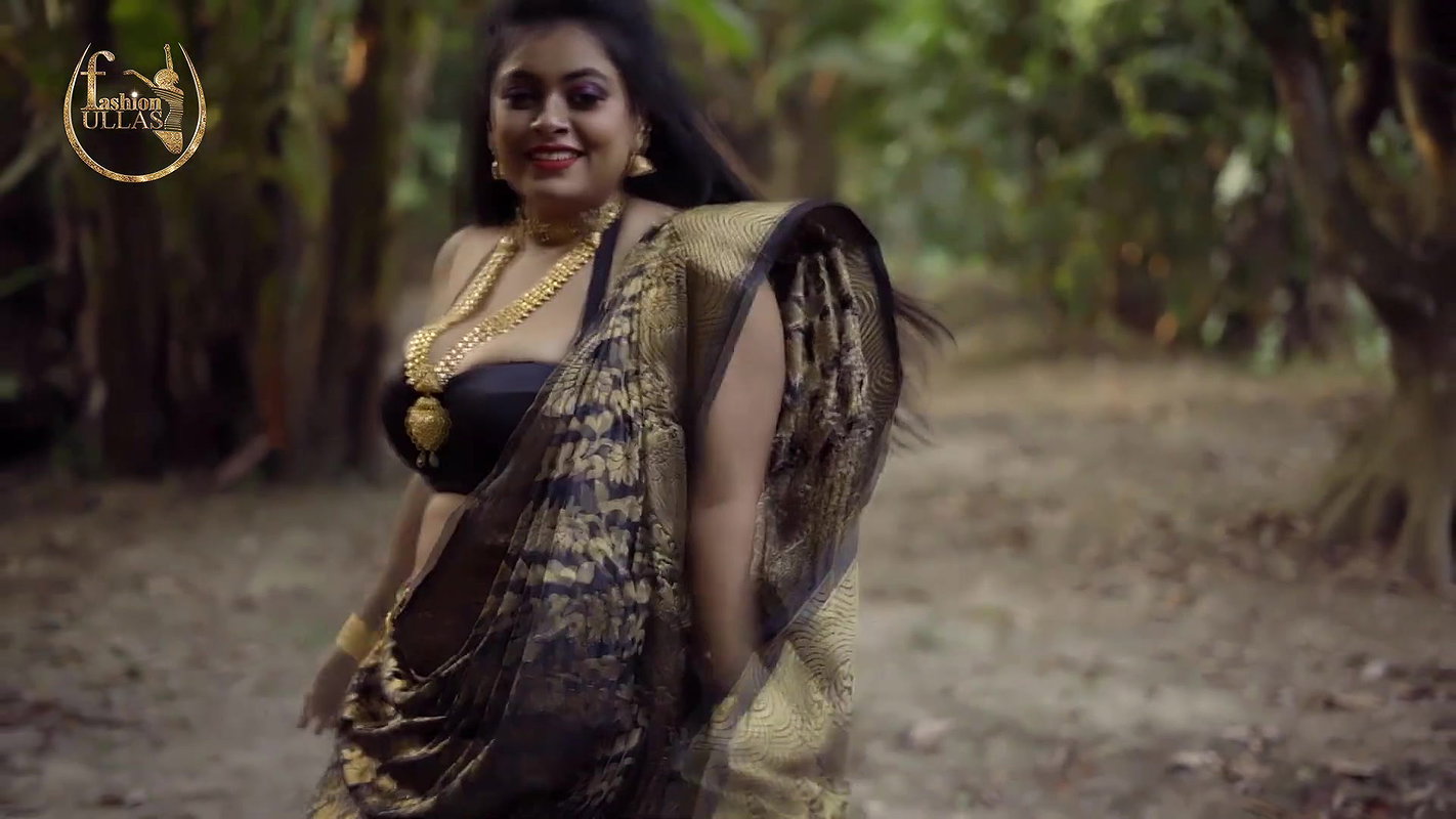 NILA KANJIVARAM SAREE WITH BRIDAL LOOK FASHION ULLAS