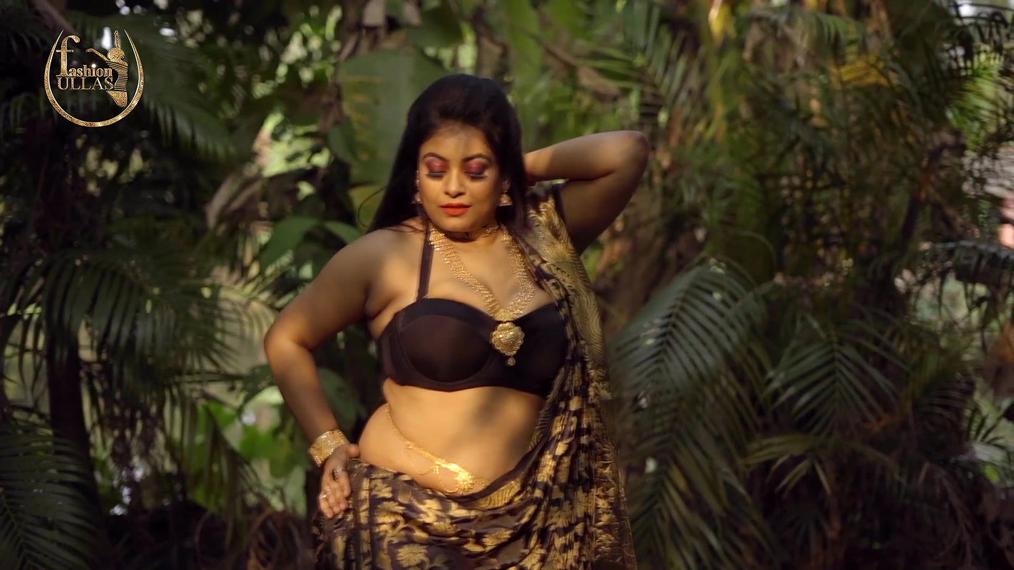 NILA KANJIVARAM SAREE WITH BRIDAL LOOK FASHION ULLAS