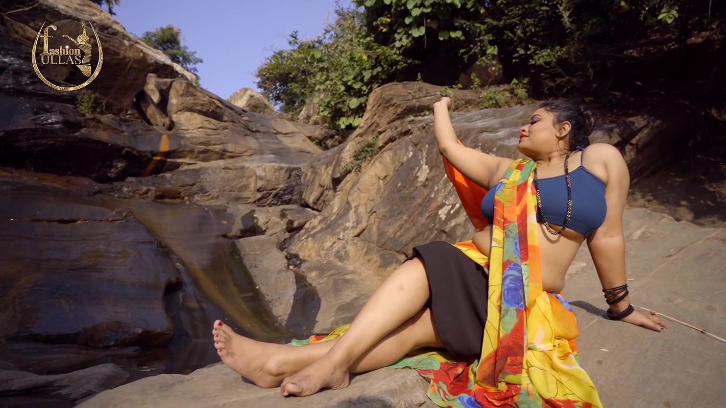 NILA SAREE WITH WATERFALL FASHION ULLAS WITH MAKEUP TUTORIAL