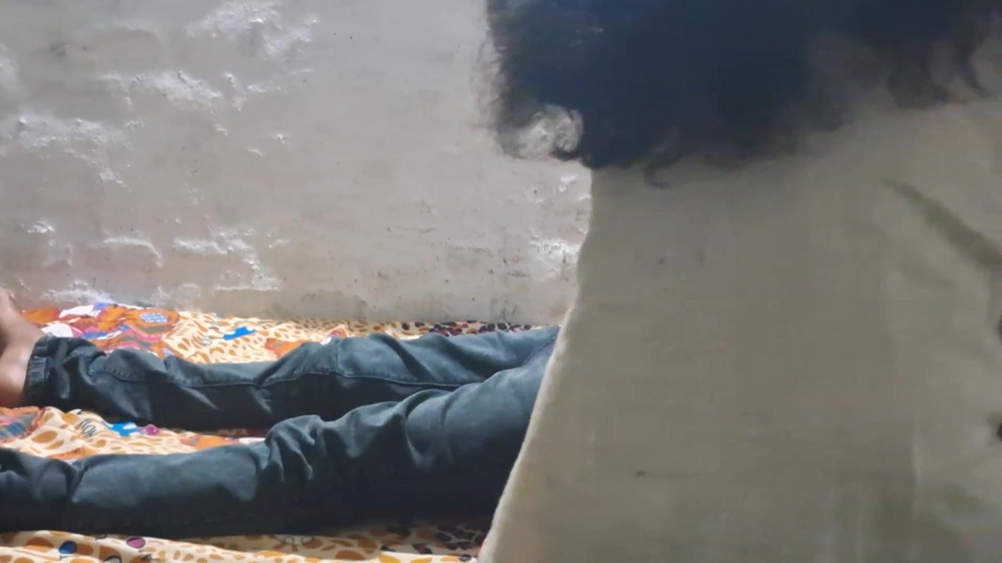 Indian Desi Big Boobs Aunty Hardjob with Tamil Boyfriend Cock