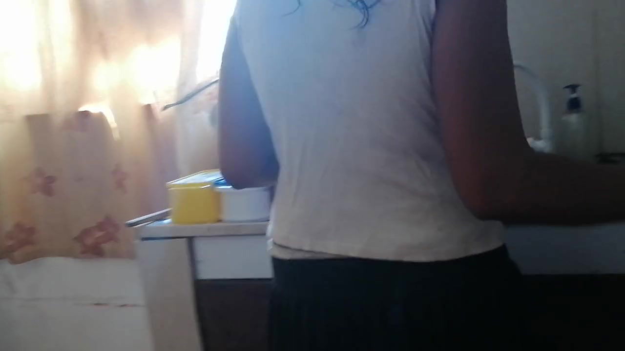 Secret Shoot of My Aunt, While She Cooks