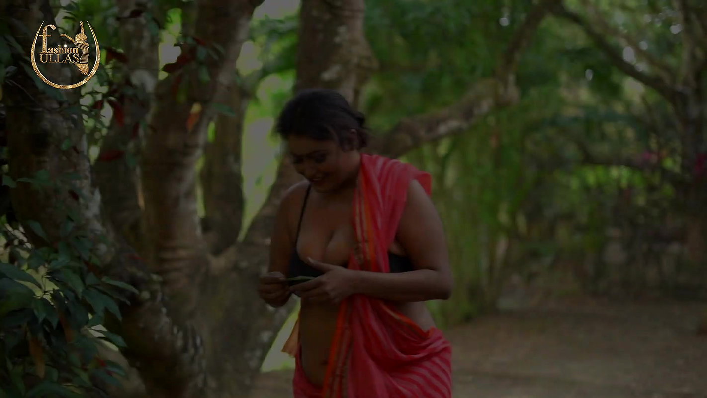 SUCHARITA MADHU COTTON SAREE WITH MAKEUP FASHION ULLAS