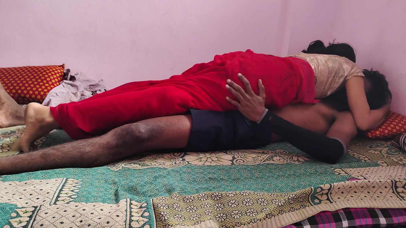 My Desi Indian Wife Fucked When She Removing Her Saare