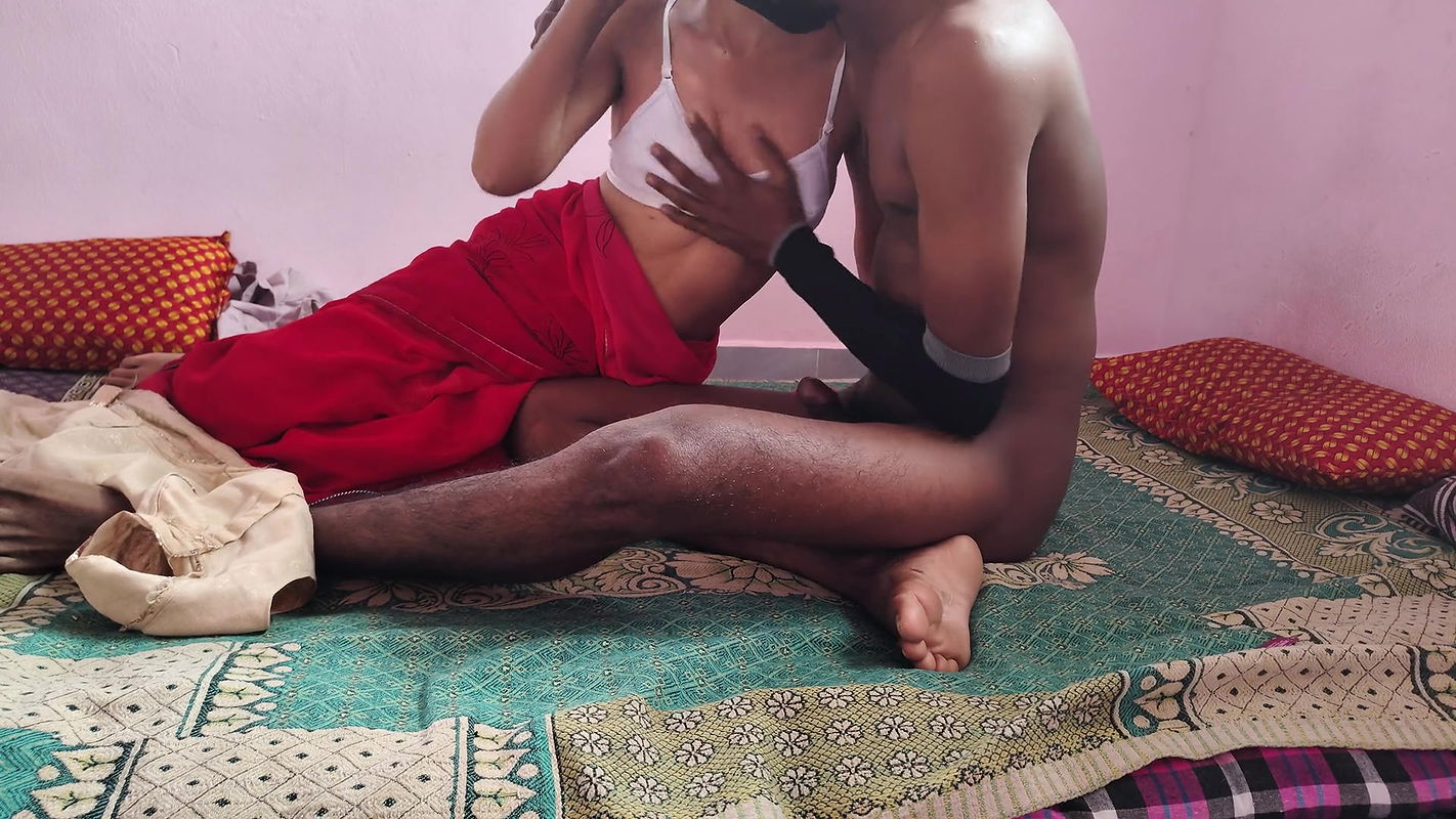 My Desi Indian Wife Fucked When She Removing Her Saare