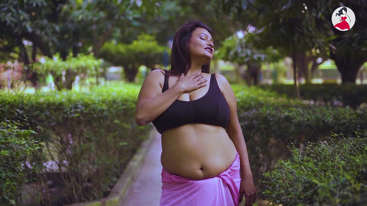 SUCHARITA saree fashion saree lover nandini nayek naari fashion ullas Fashion Saree Sundari II Saree Lover II Saree Fashion II Saree Expresion Photo Shoot